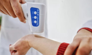 using infrared forehead thermometer in the outbreak